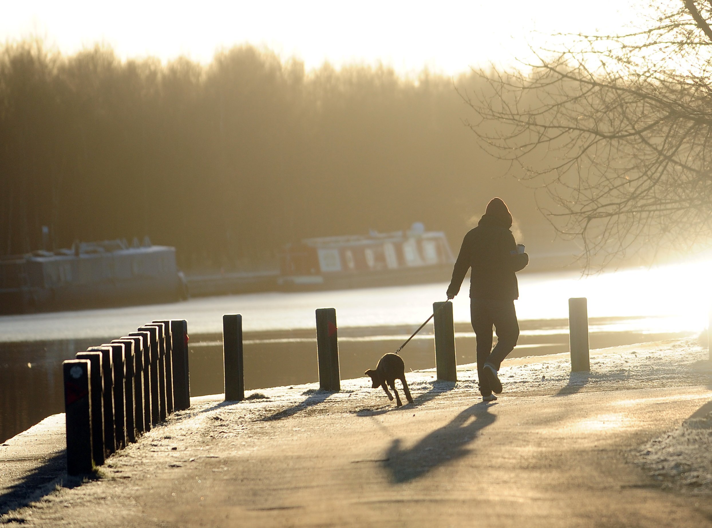 Leeds hit with three-day snow warning as new year kicks off with a cold ...